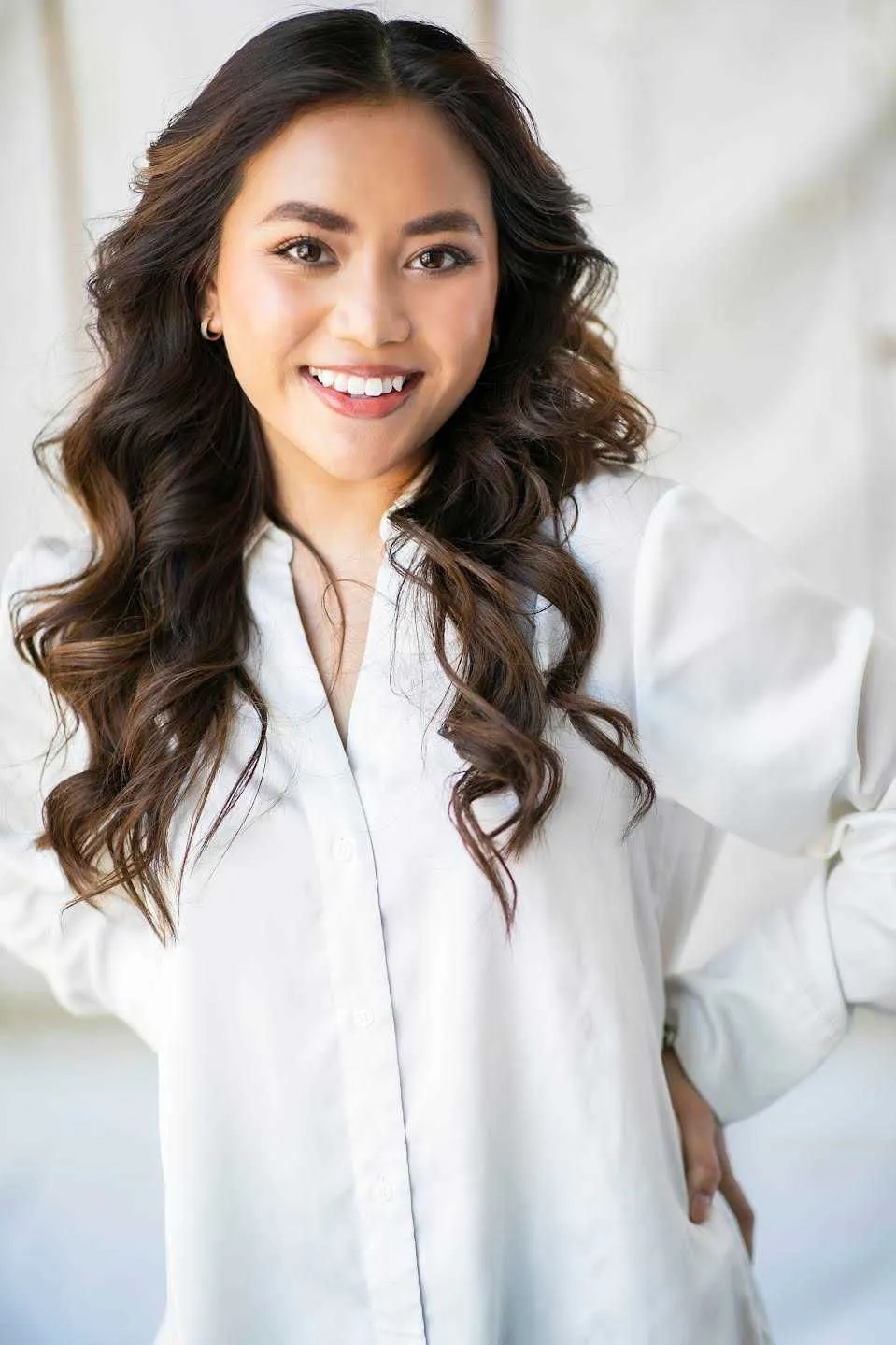 KellyCo Faces talent headshot: Lily Hang
